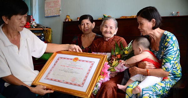Định Nghĩa Bà Mẹ Việt Nam Anh Hùng là gì? Những bà mẹ Việt Nam Anh Hùng vĩ đại